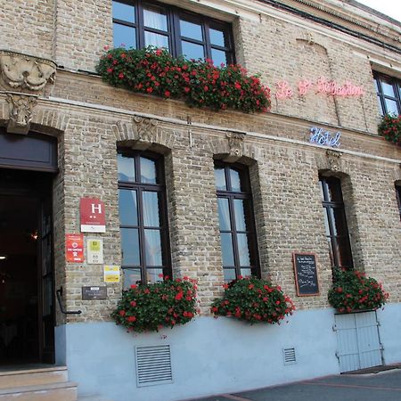 Le Saint Sebastien Hotel Blendecques Екстериор снимка
