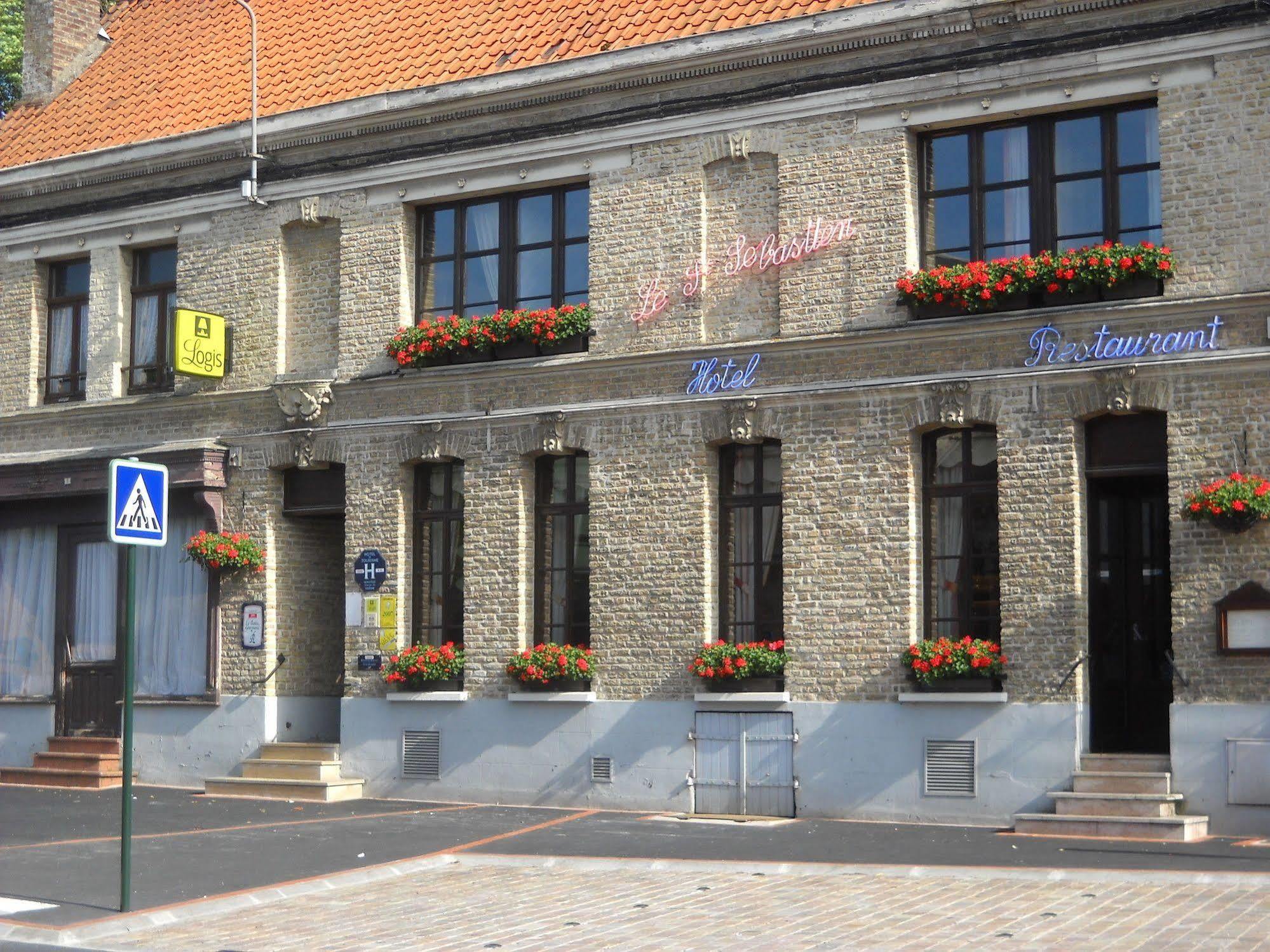 Le Saint Sebastien Hotel Blendecques Екстериор снимка